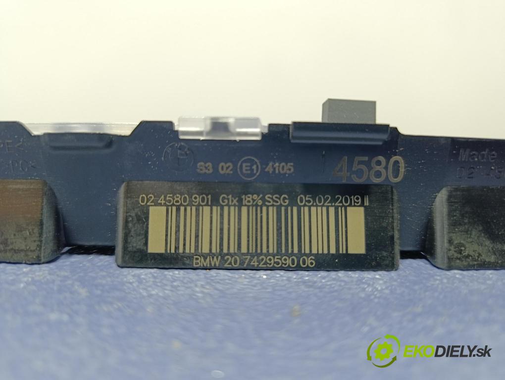 Bmw Seria 7 2019 Svetlo: Stop: 7429590