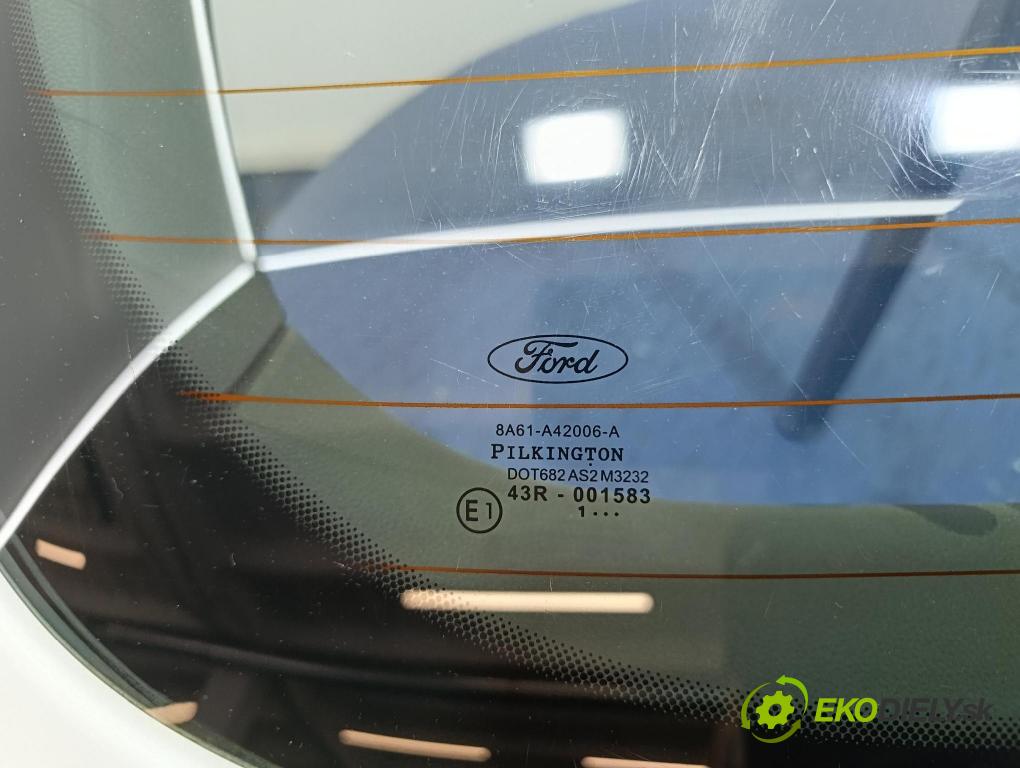 Ford Fiesta 2012 zadní dveře kufra: kufr
