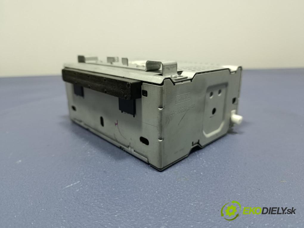 Ford Fiesta 2012 Radio I Navigace: AA6T-18C815-AE
