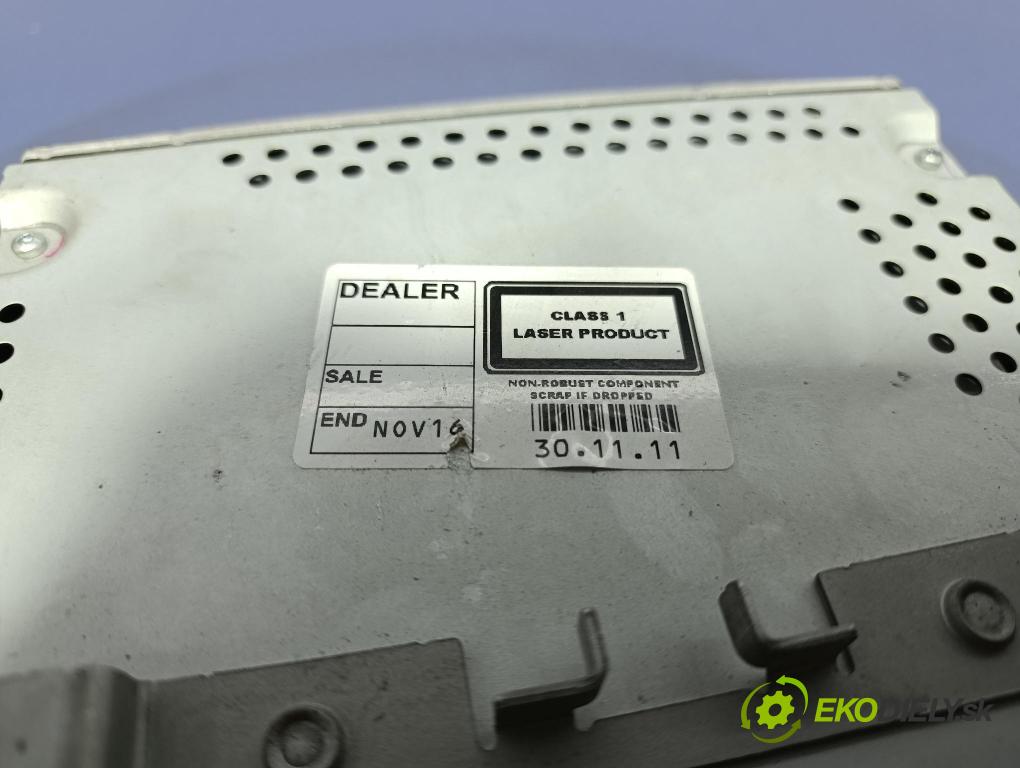 Ford Fiesta 2012 Radio I Navigace: AA6T-18C815-AE