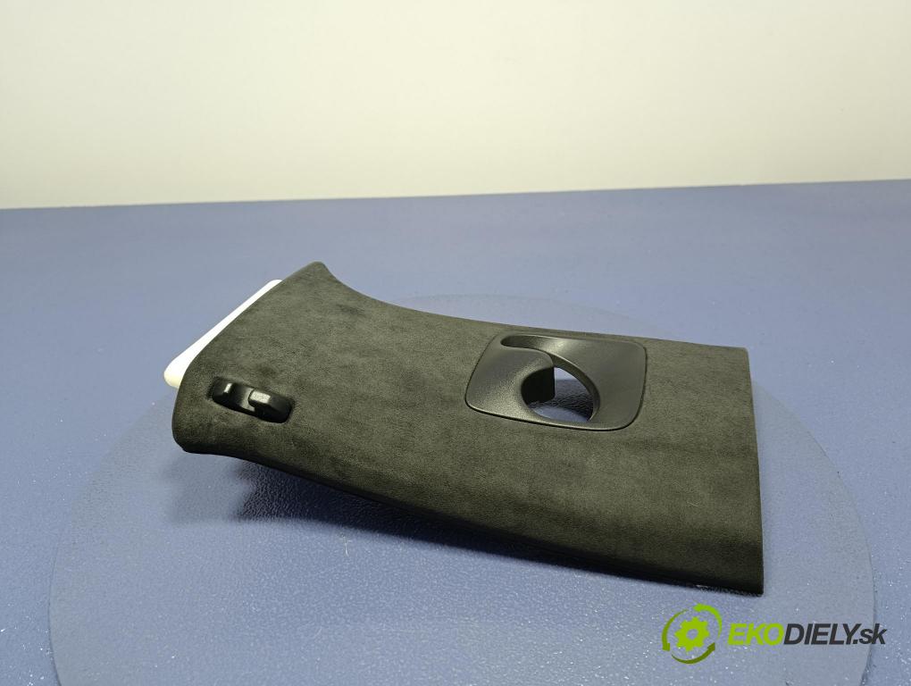 Bmw Seria 7 2019 kryt Plast: Interiéry: 7391907