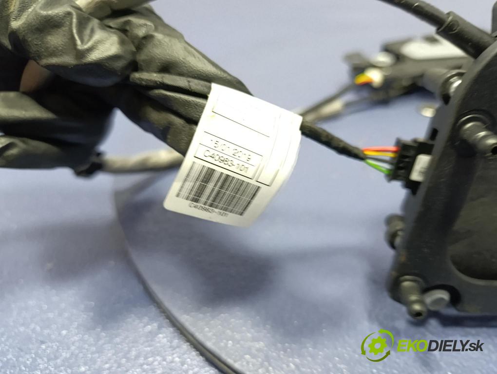 Bmw Seria 7 2019 zámek Klapky: kufr 7441014