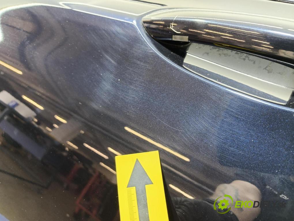 Bmw Seria 7 2019 dveře před Vlevo, odjet: