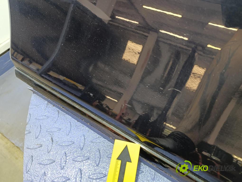 Bmw Seria 7 2019 dveře před Vlevo, odjet: