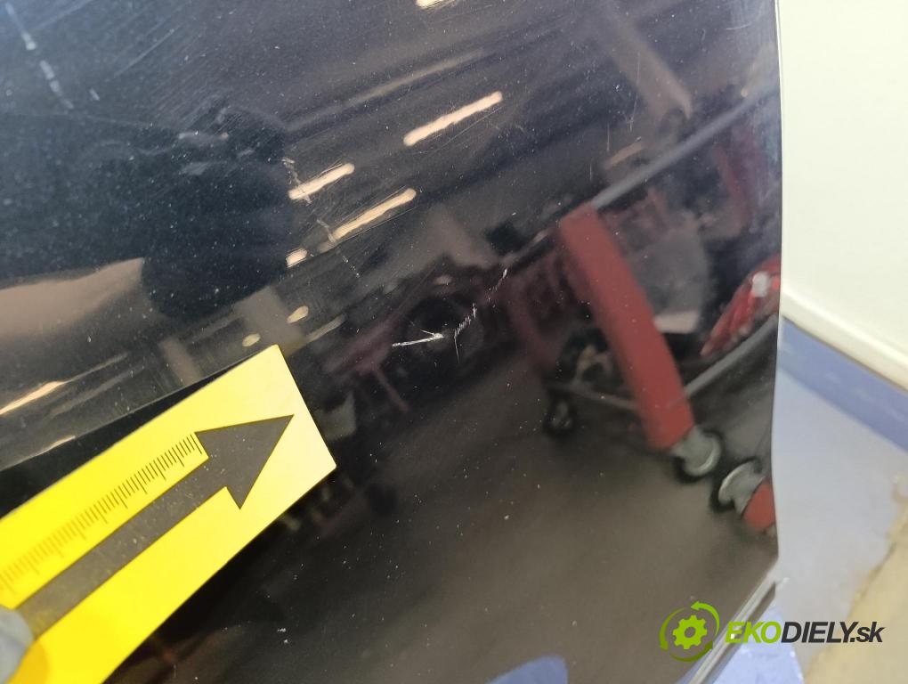 Bmw Seria 7 2019 dveře Zad: prave