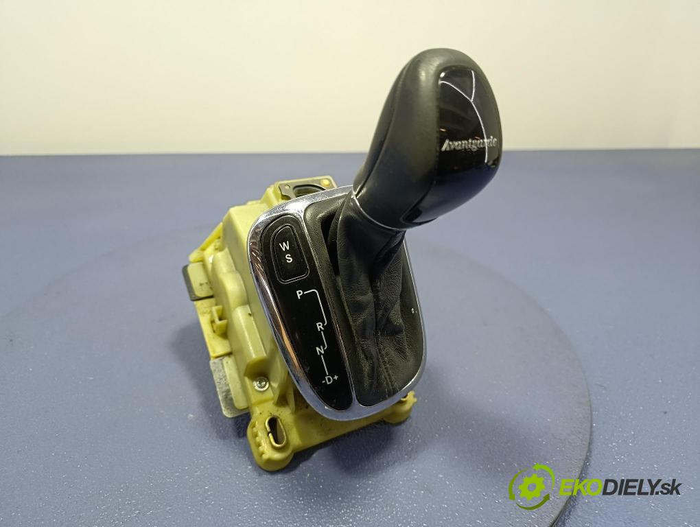 Mercedes C-klasa 2000 kulisa Změny Ozubené kola: A2032672124