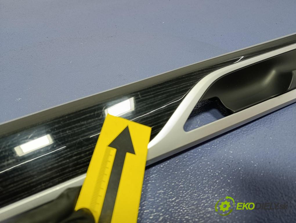 Bmw Seria 7 2019 lišta Dekoratívní: Uvnitř 9129818