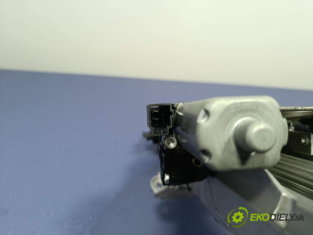 Bmw Seria 7 2019 Sloupek volantu x 6894879