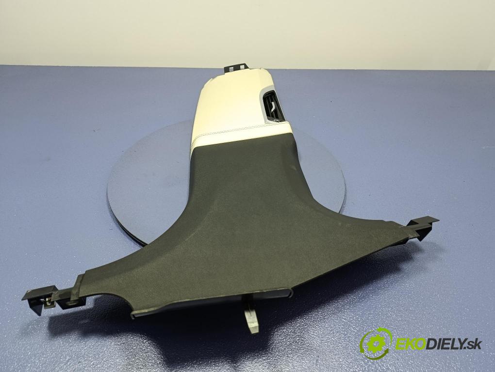 Bmw Seria 7 2019 kryt Plast: Interiéry: 7355332