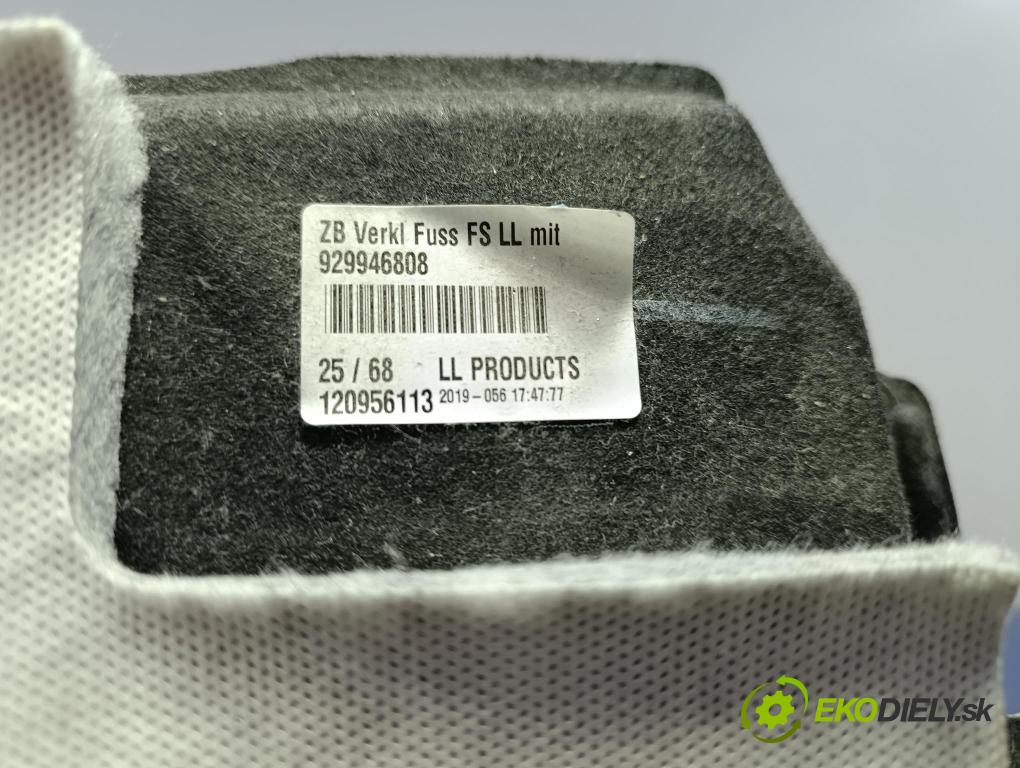 Bmw Seria 7 2019 kryt Plast: Interiéry: 9363688