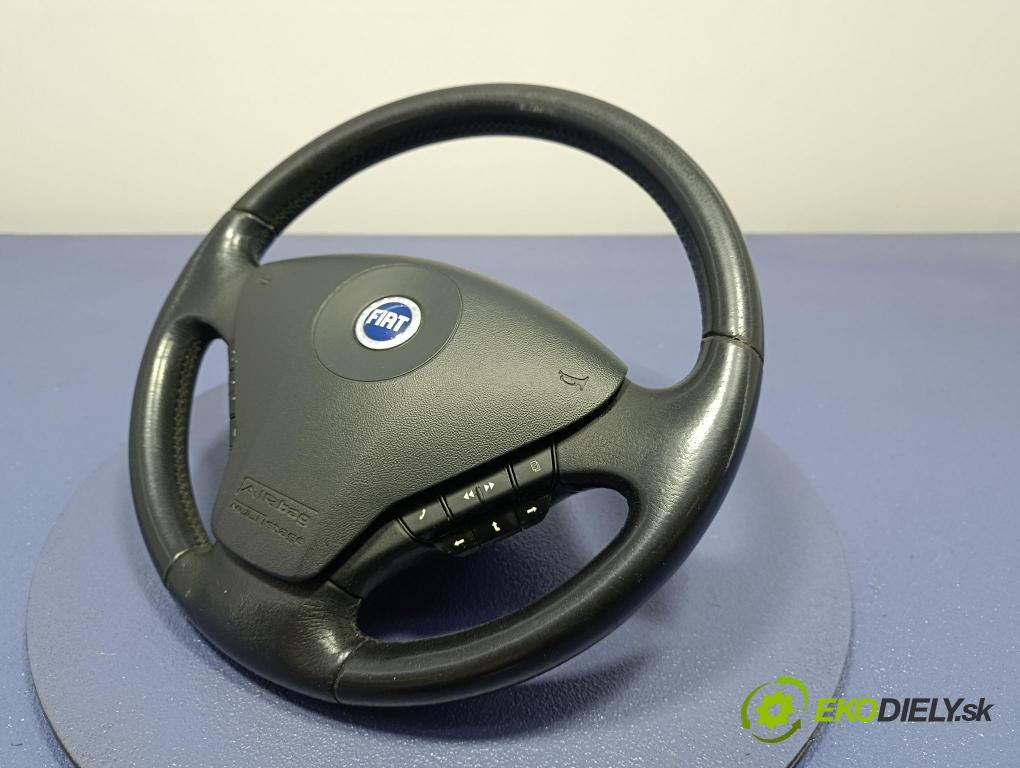 Fiat Stilo 2005 volant