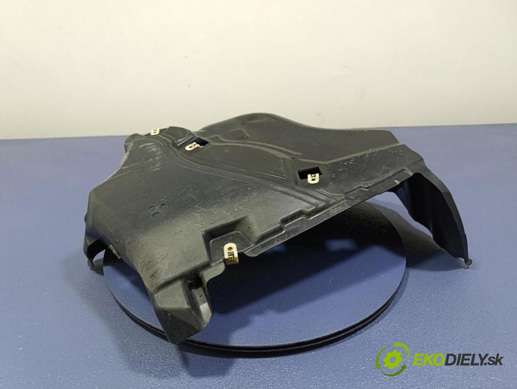 Bmw Seria 7 2019 kryt Plast: podvozek: 7351646