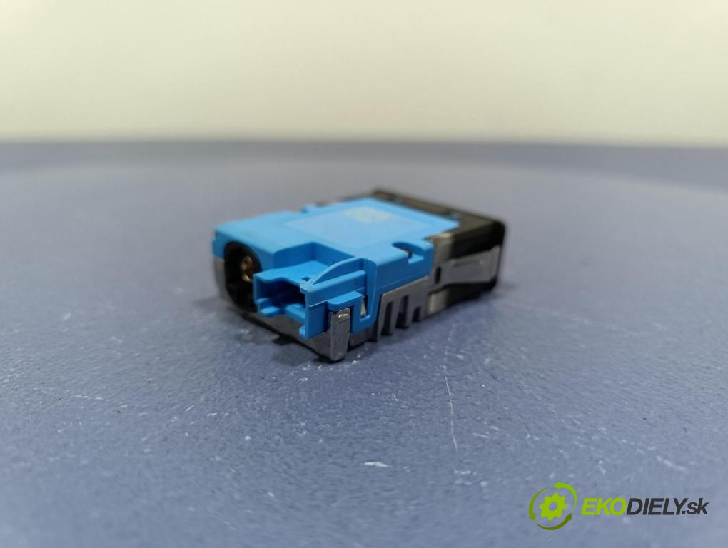 Bmw Seria 7 2019 instalace Elektrický: 8711939