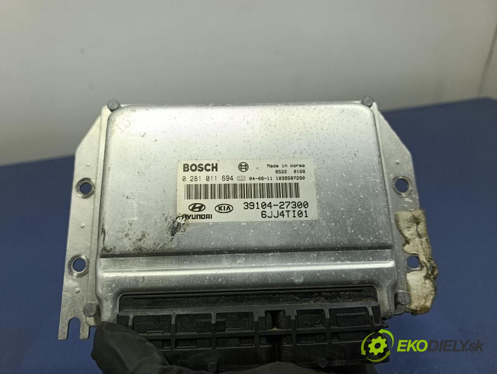 Hyundai Tucson 2004 řídící jednotka Motor: 39104-27300