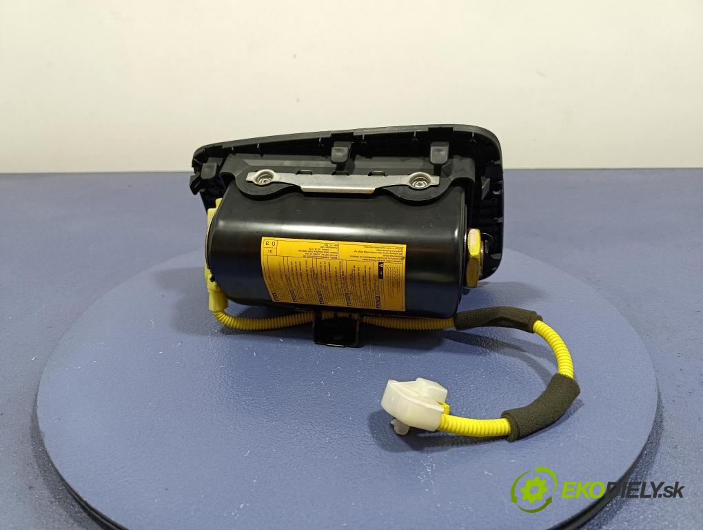 Toyota Rav4 2002 Airbag: Cestující: x 73970-42020