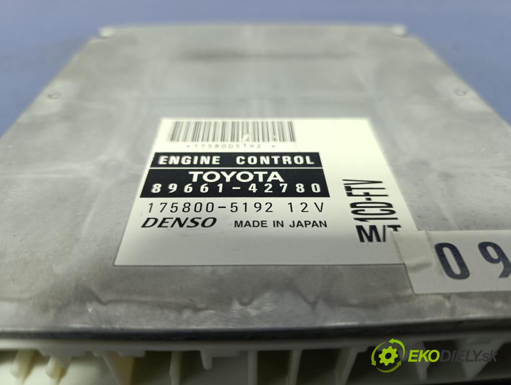 Toyota Rav4 2002 riadiaca jednotka Motor: 89661-42780