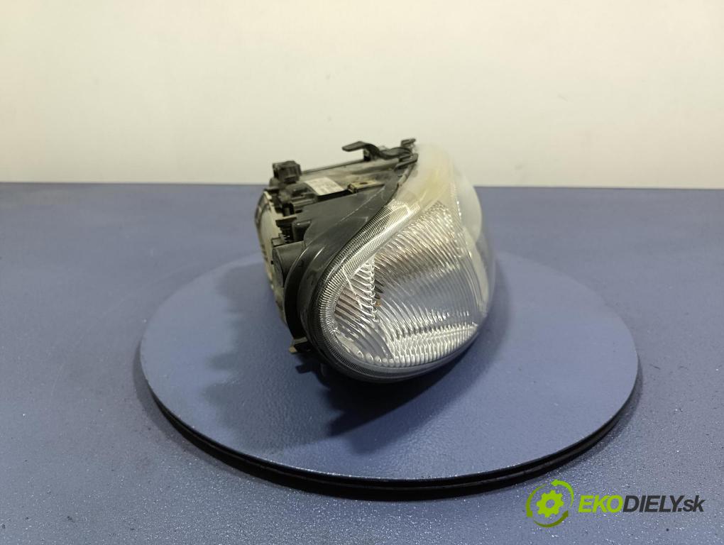 Chrysler Grand voyager 2003 světlo v pravo: 04857702AB