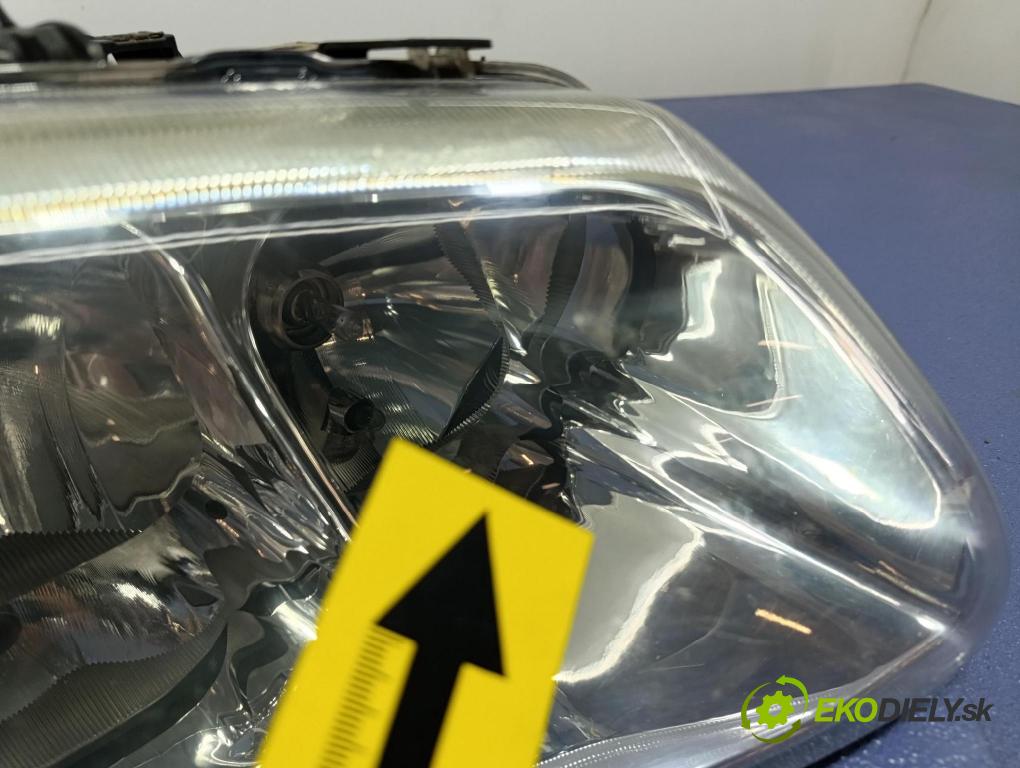 Chrysler Grand voyager 2003 světlo v pravo: 04857702AB