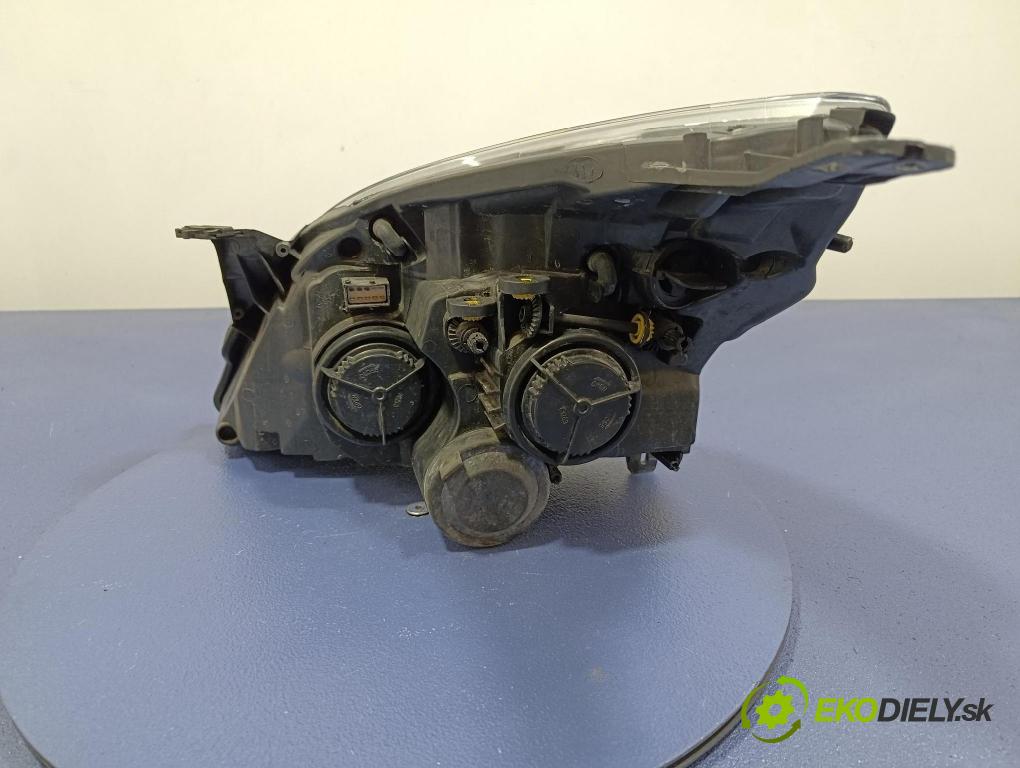 Opel Vectra 2007 světlo v pravo: 20-B041