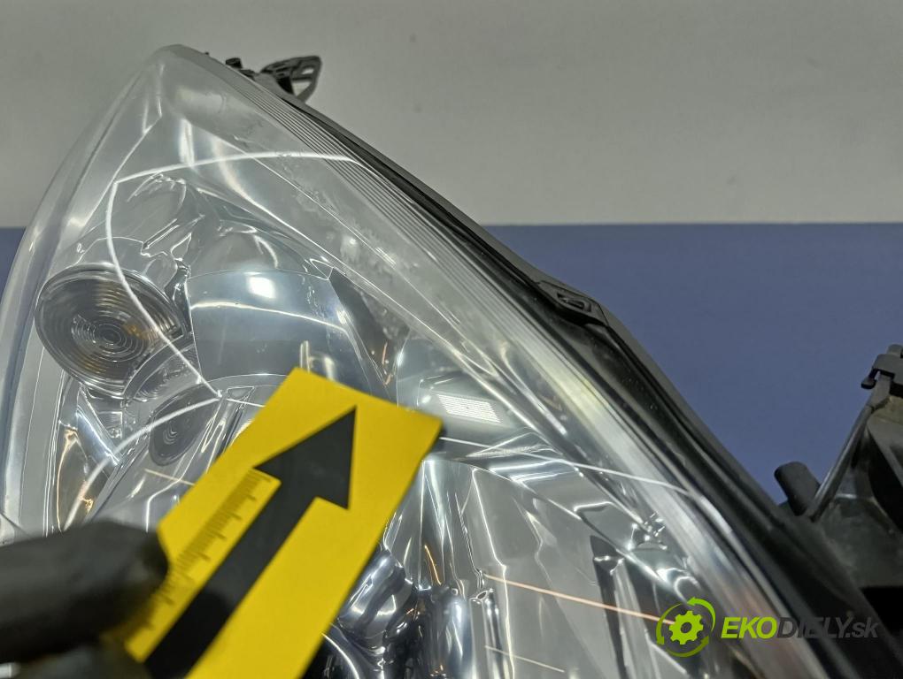 Opel Vectra 2007 světlo v pravo: 20-B041