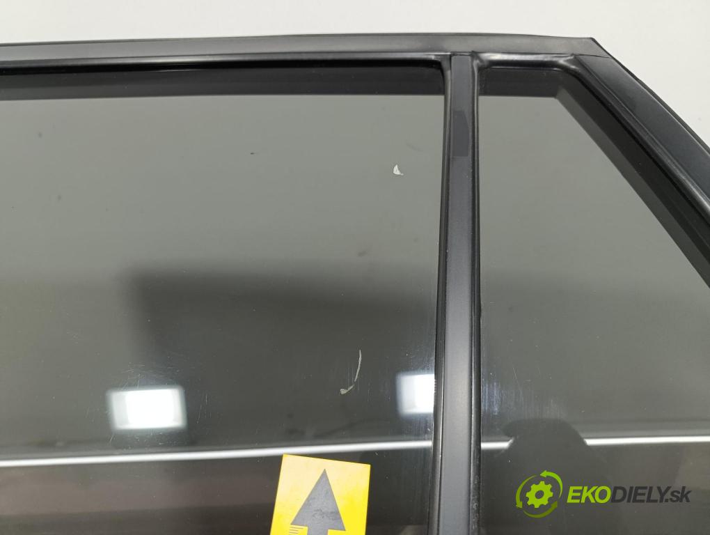 Toyota Rav4 2002 dveře Zad: Vlevo, odjet: