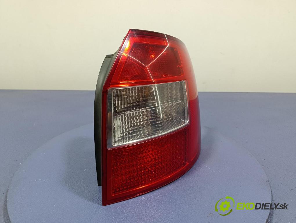 Audi A4 2002 světlo Zad: Práva: Mimo: 8E9945096
