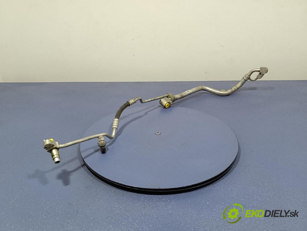 Bmw Seria 7 2019 trubka Klimatizace: 9324800