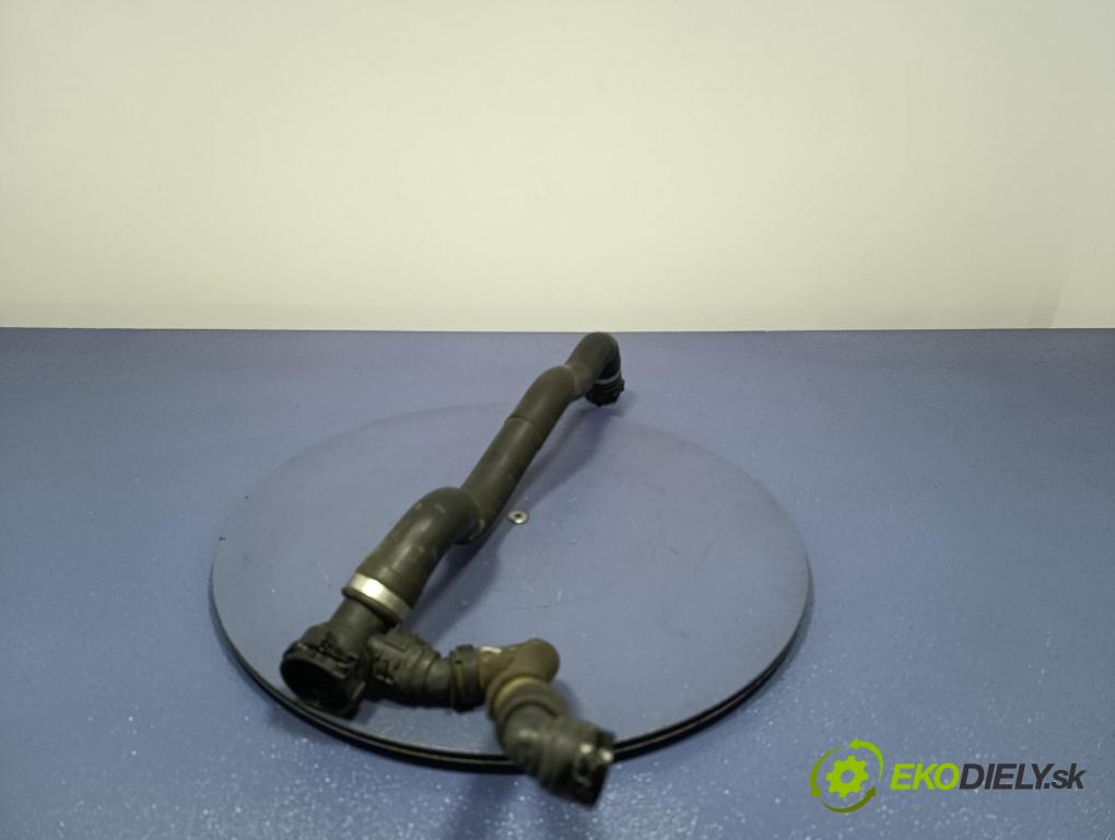 Bmw Seria 7 2019 trubka Chladič: 8575764