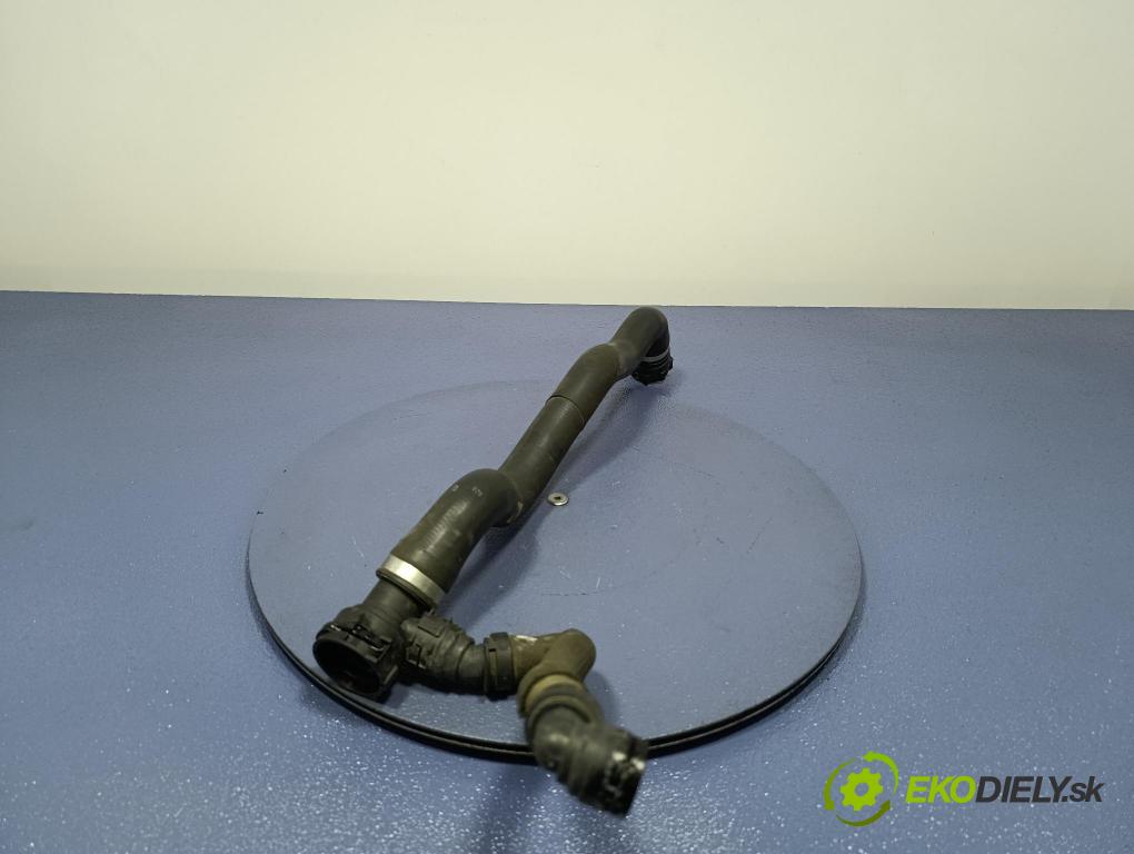 Bmw Seria 7 2019 trubka Chladič: 8575764