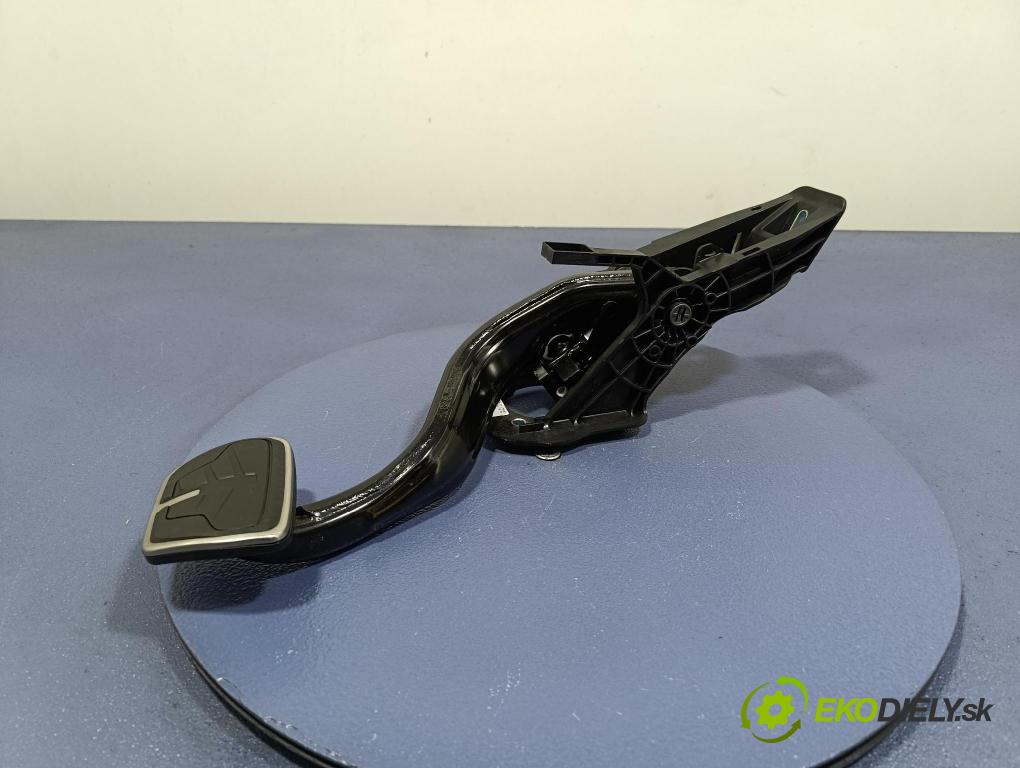 Bmw Seria 7 2019 pedály 6874273