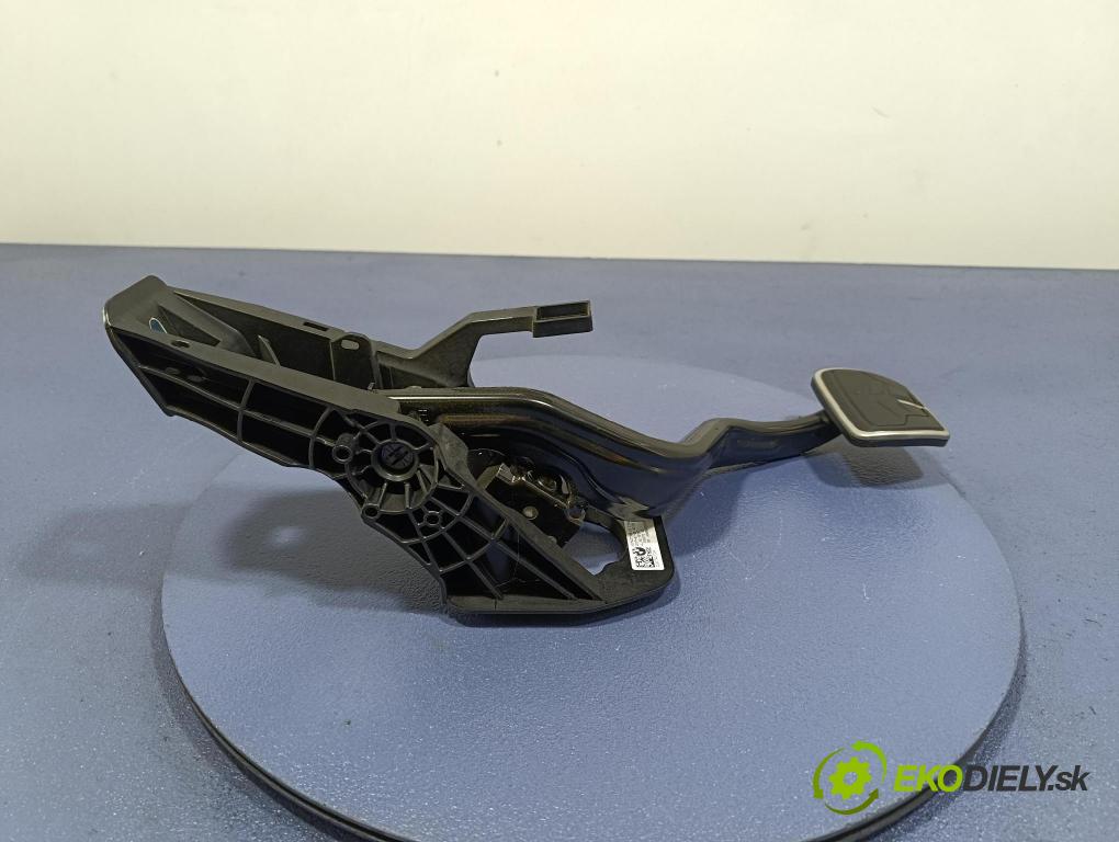 Bmw Seria 7 2019 pedály 6874273