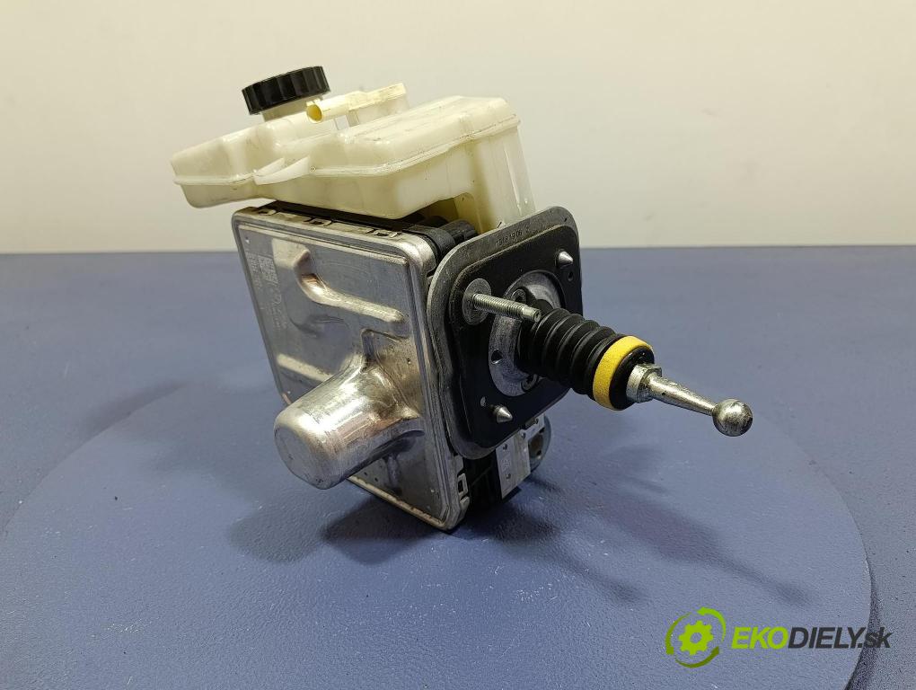 Bmw Seria 7 2019 servo Brzdy: 1543900