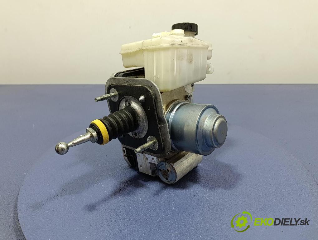 Bmw Seria 7 2019 servo Brzdy: 1543900
