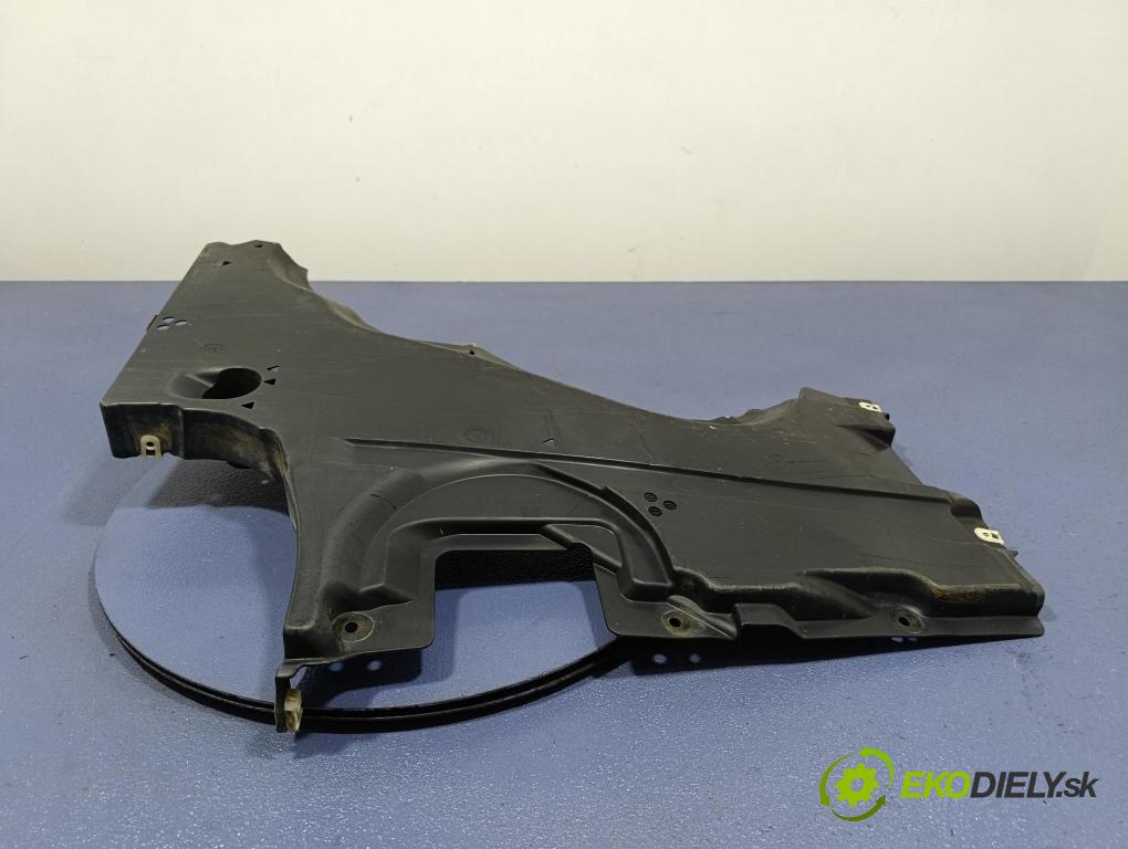 Bmw Seria 7 2019 kryt Plast: podvozek: 8491261