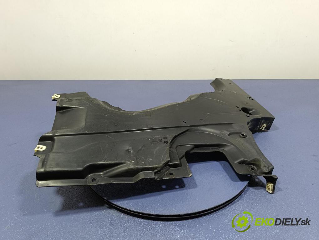 Bmw Seria 7 2019 kryt Plast: podvozek: 8491262