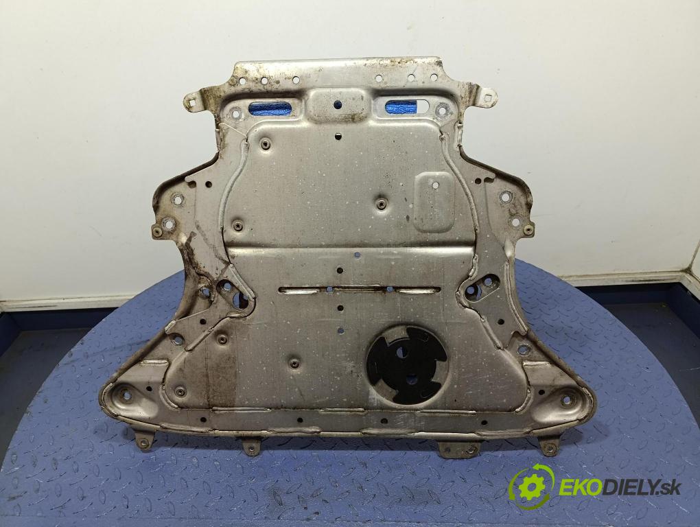 Bmw Seria 7 2019 kryt Motor: 6887547