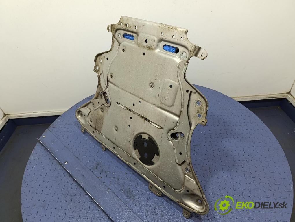 Bmw Seria 7 2019 kryt Motor: 6887547