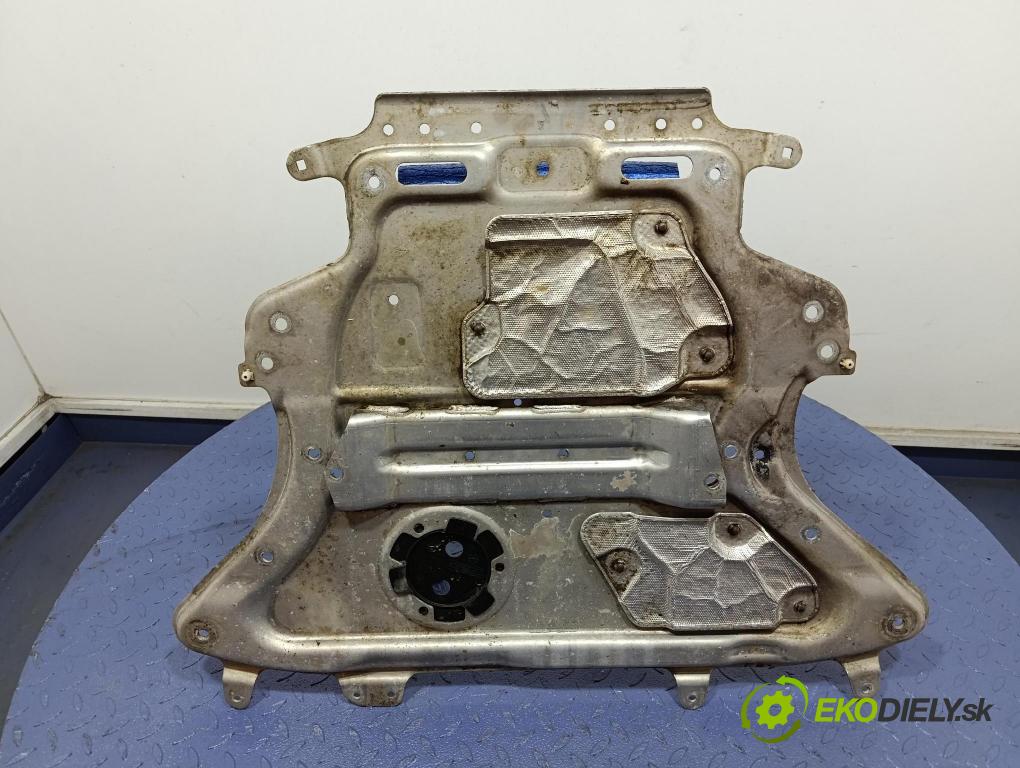 Bmw Seria 7 2019 kryt Motor: 6887547