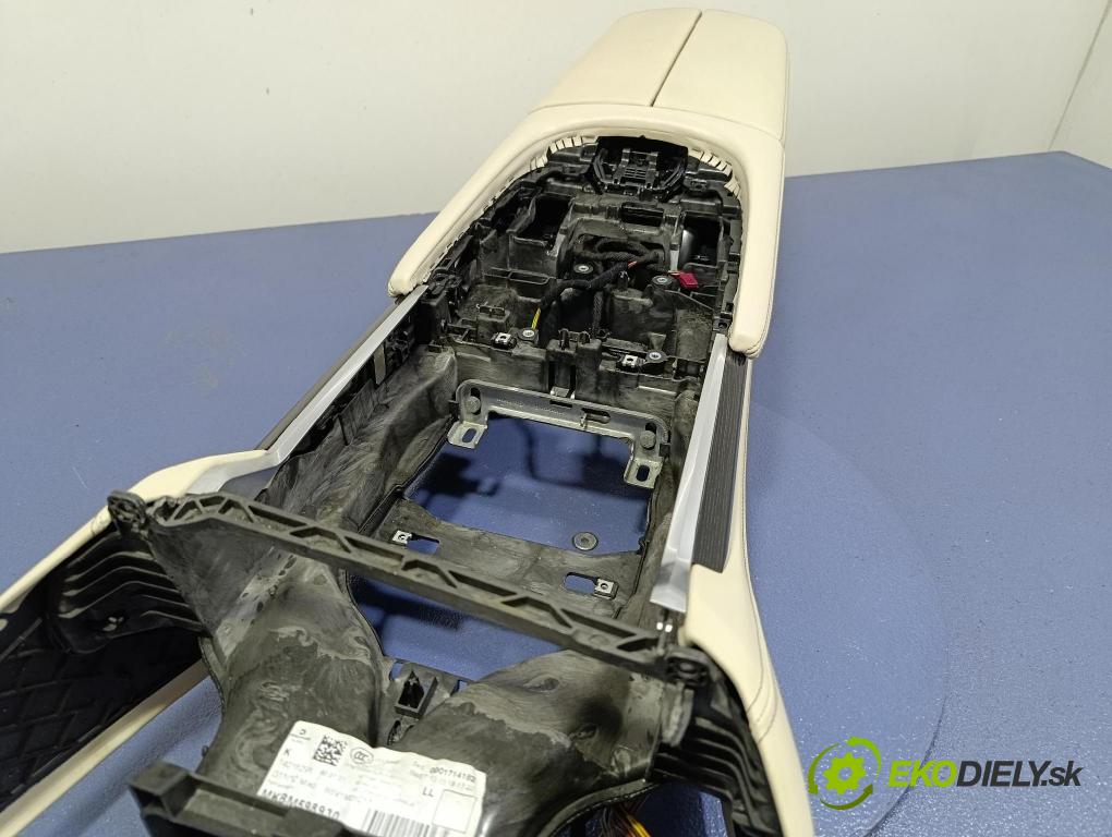 Bmw Seria 7 2019 Tunel: Střední: