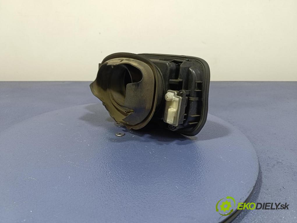 Bmw Seria 7 2019 Klapka Infuze Paliva: 7358691