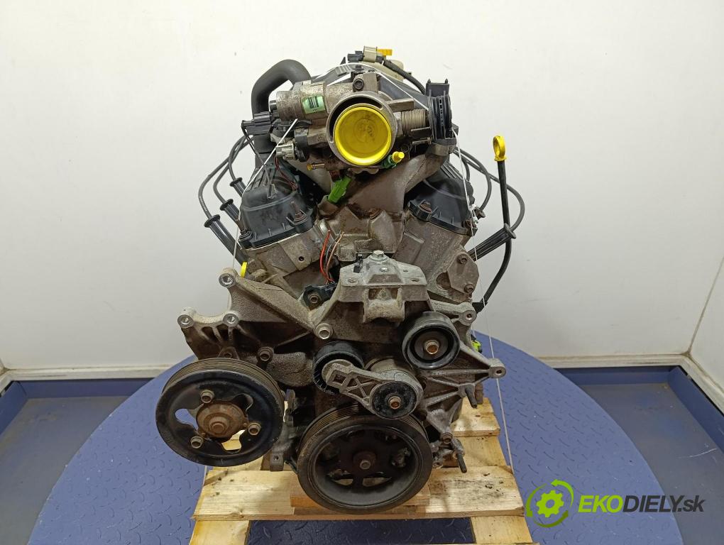 Chrysler Grand voyager 2003 motor Benzín