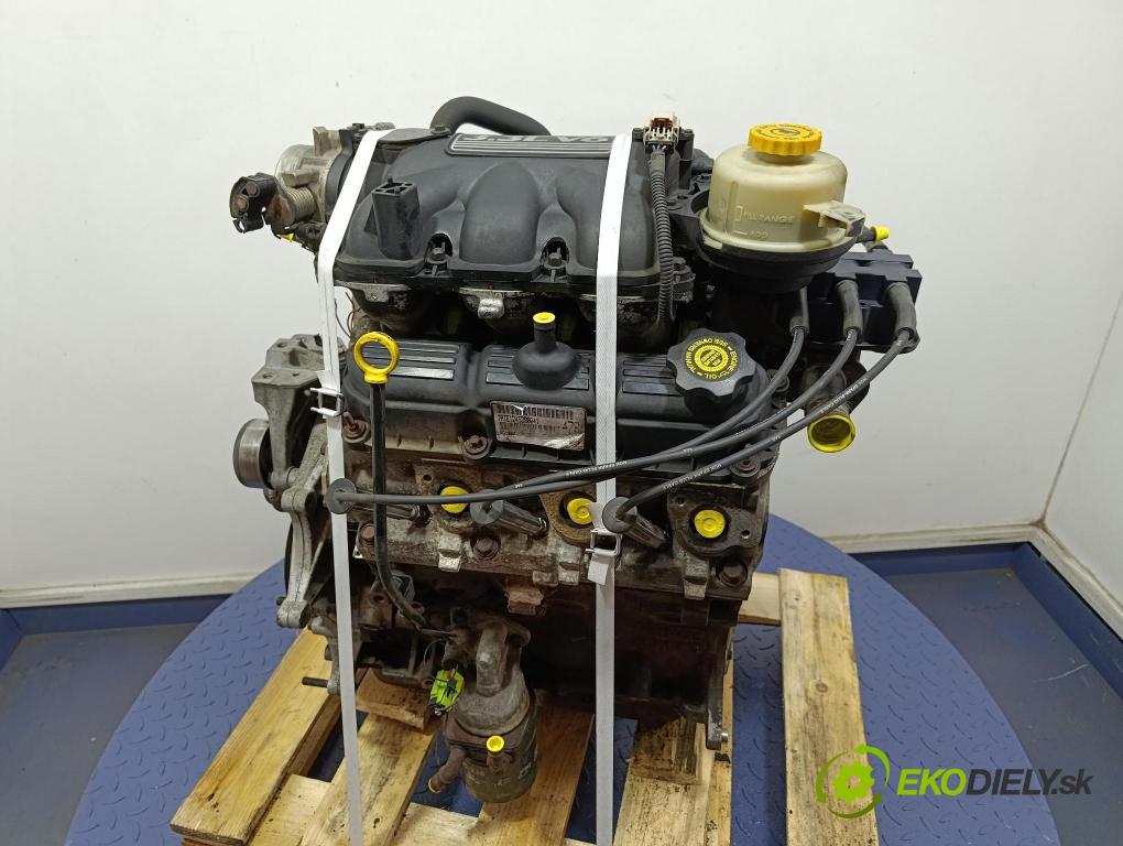 Chrysler Grand voyager 2003 motor Benzín