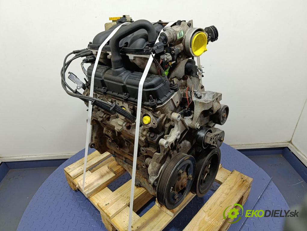 Chrysler Grand voyager 2003 motor Benzín