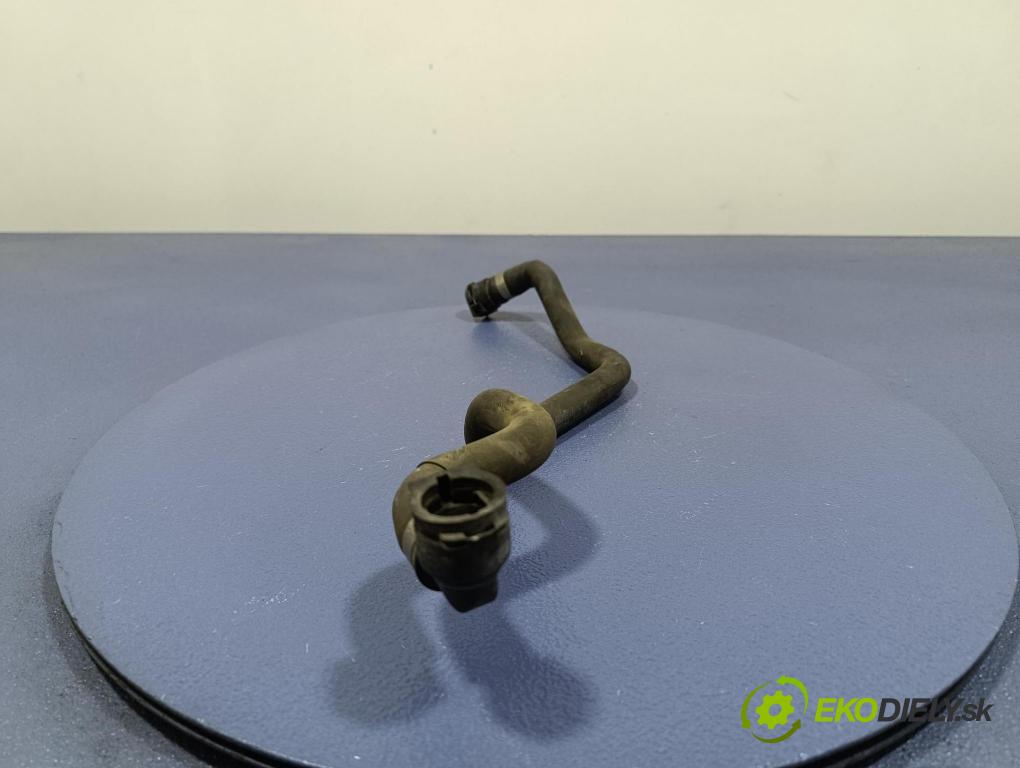 Bmw Seria 7 2019 trubka Chladič: 8575766