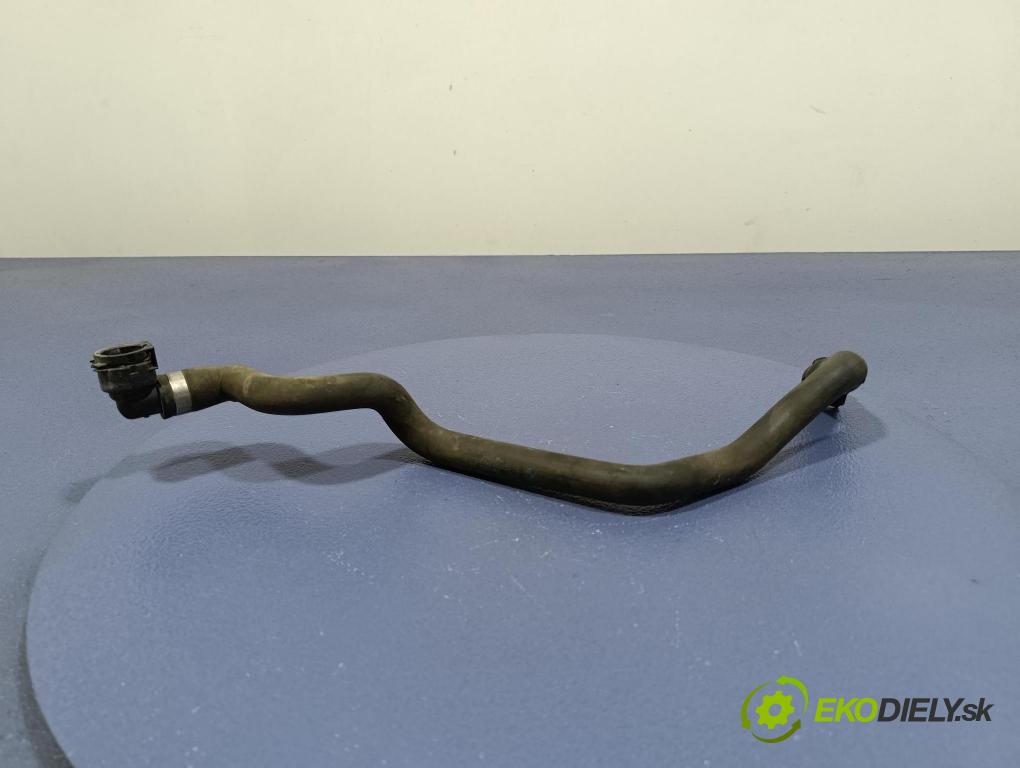Bmw Seria 7 2019 trubka Chladič: 8575766