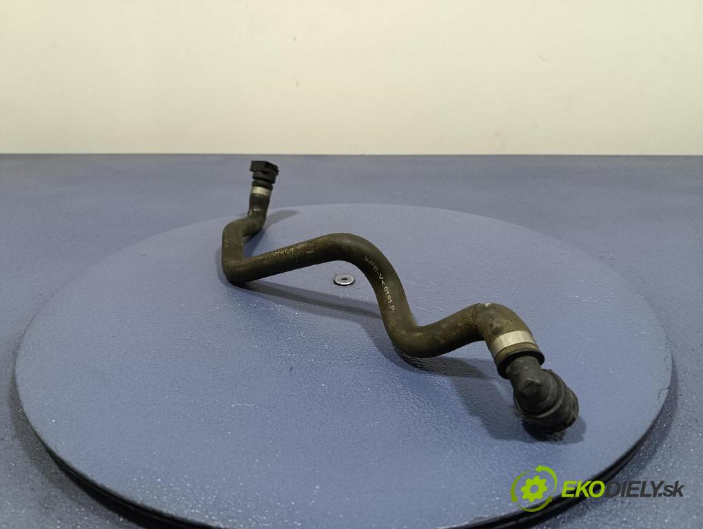 Bmw Seria 7 2019 trubka Chladič: 8575766