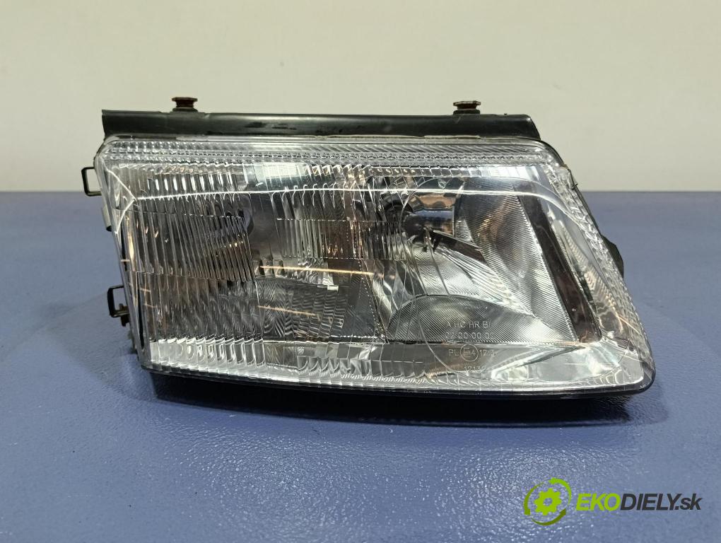 Vw Passat 2000 Reflektor: v pravo: 441-1125R