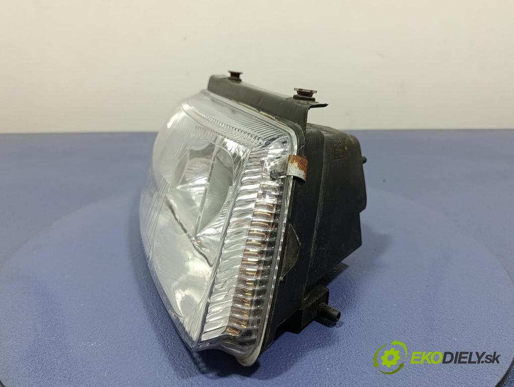 Vw Passat 2000 Reflektor: v pravo: 441-1125R