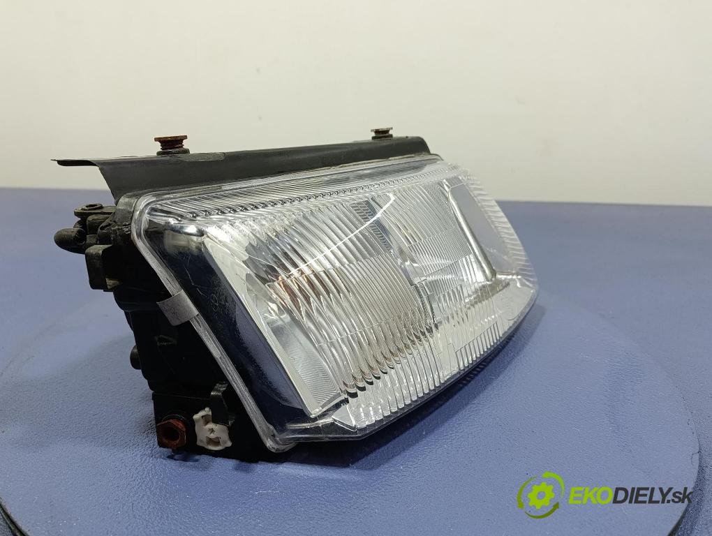 Vw Passat 2000 Reflektor: v pravo: 441-1125R