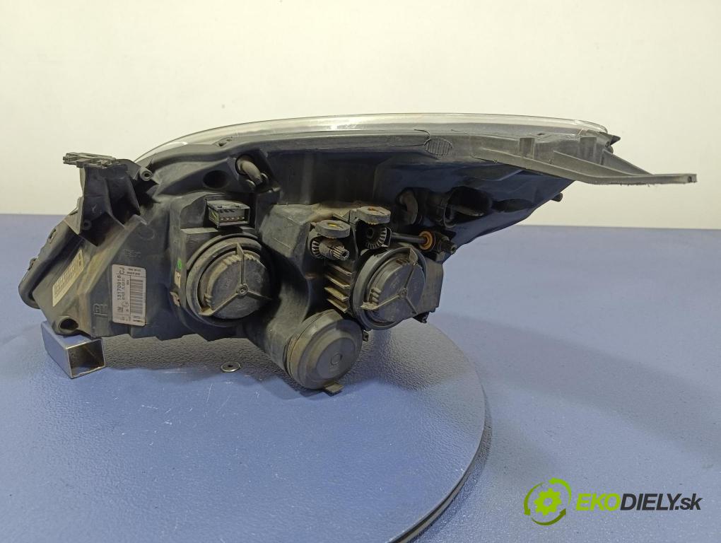 Opel Vectra 2006 Reflektor: v pravo: 13170916